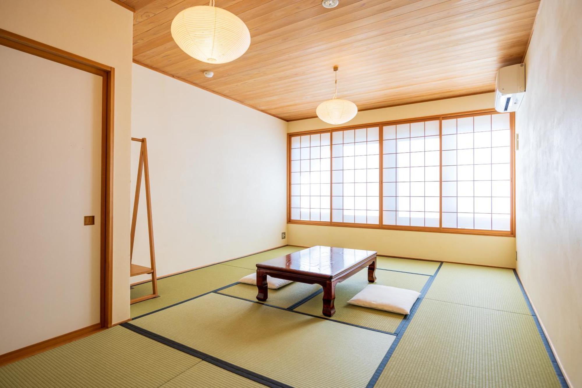 Yasuesou Hotel Ikeda  Buitenkant foto