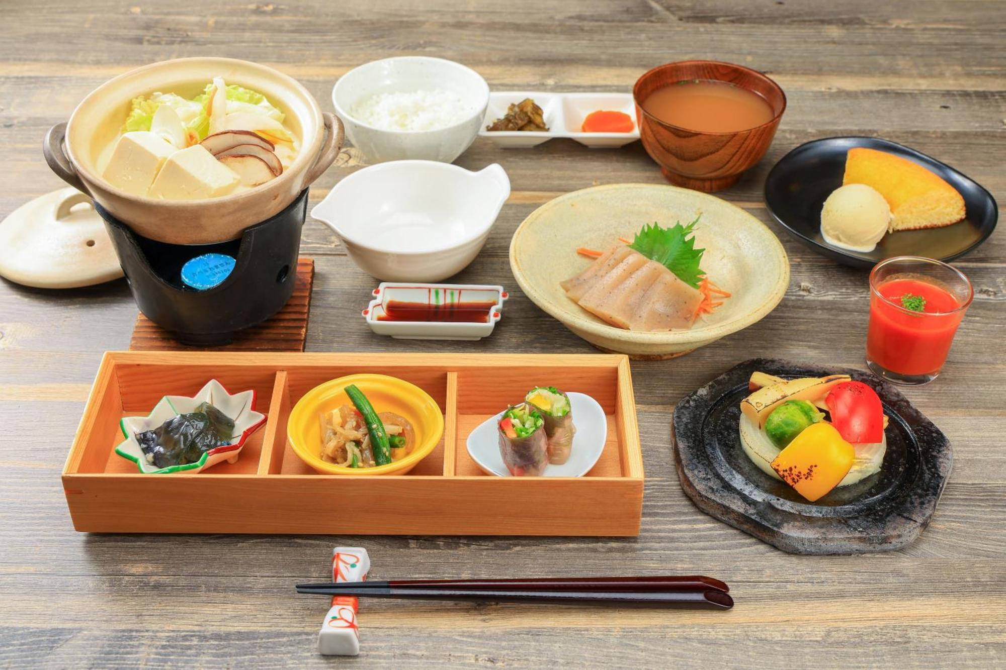 Yasuesou Hotel Ikeda  Buitenkant foto